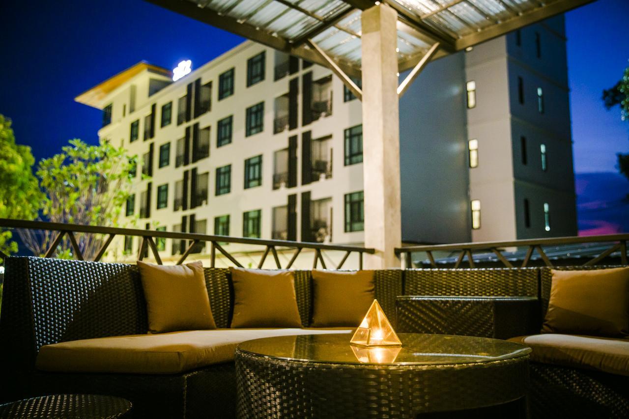 Triple Z Hotel Хуа Хин Екстериор снимка