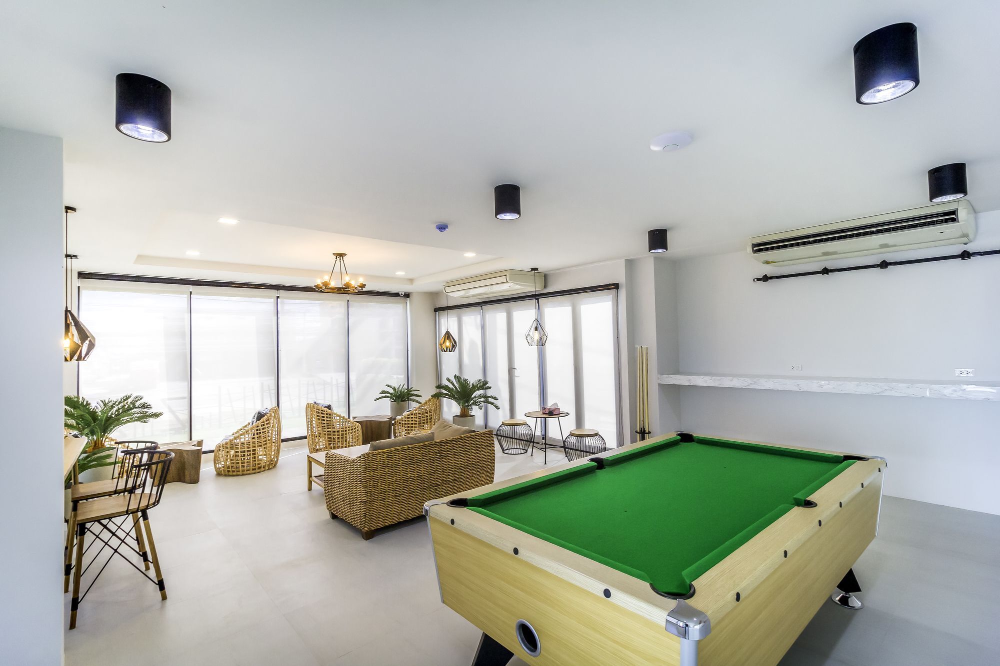 Triple Z Hotel Хуа Хин Екстериор снимка